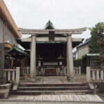 大門通りにある「八雲神社」の写真です。