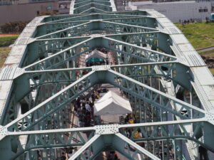 ありがとう中橋！：高所作業車搭乗体験の写真です。