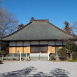 足利三十三観音霊場巡り：覚本寺の本堂の写真です。